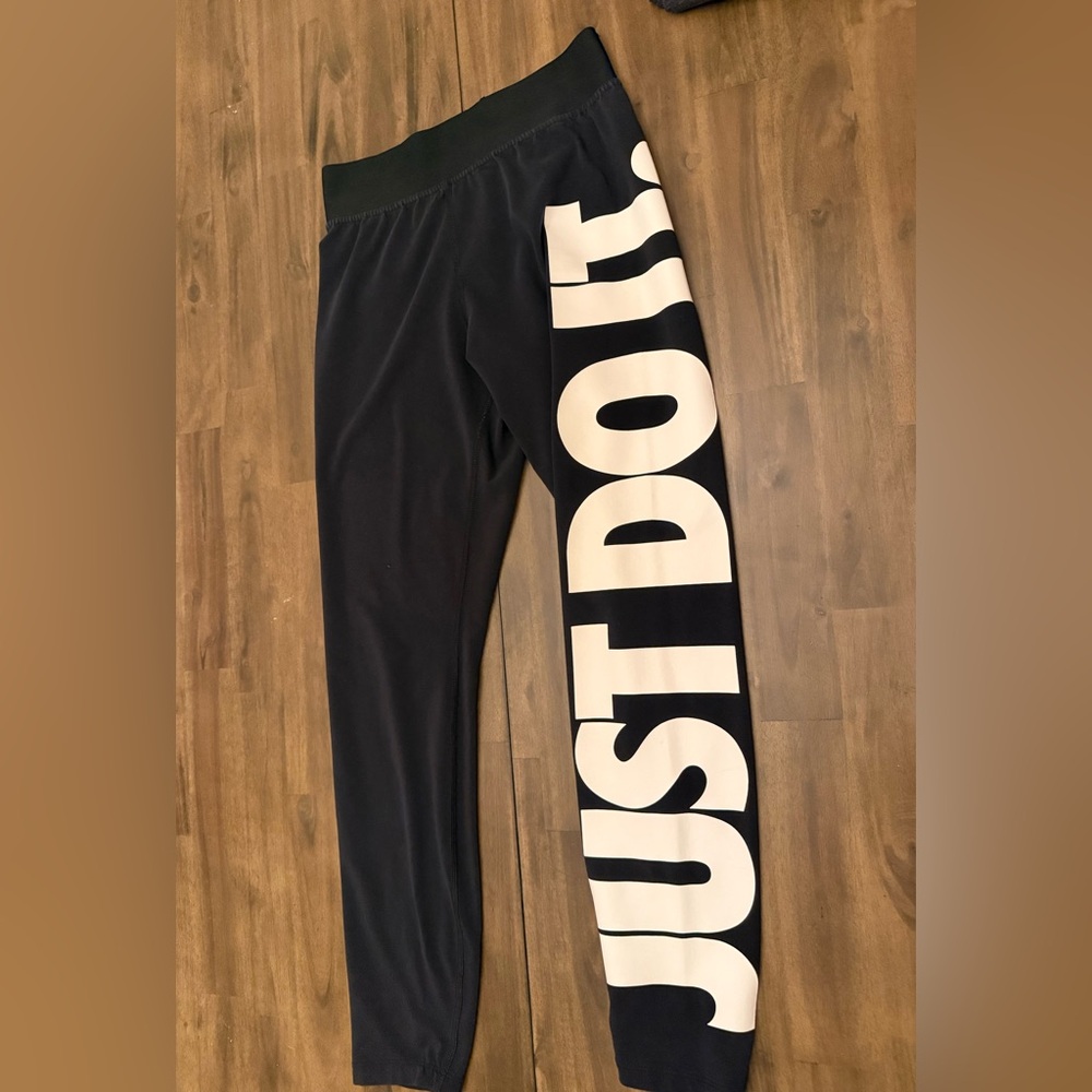 Women’s Nike Leggings